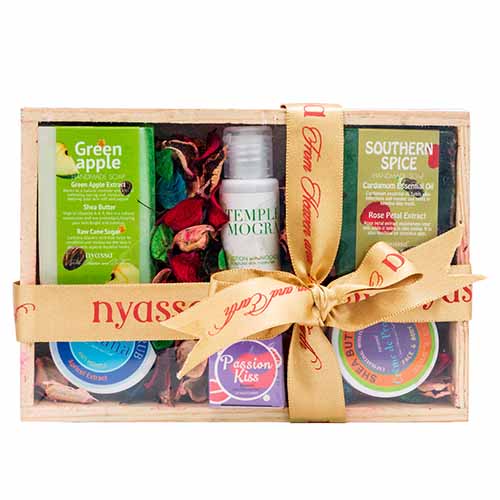 Nyassa Wooden Box Gift Set (6Pieces)